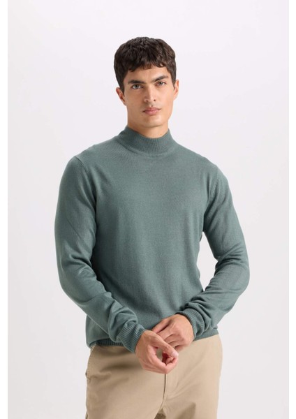 Slim Fit Dar Kesim Yarım Balıkçı Yaka Basic Düz Triko Kazak R1127AZ23WN