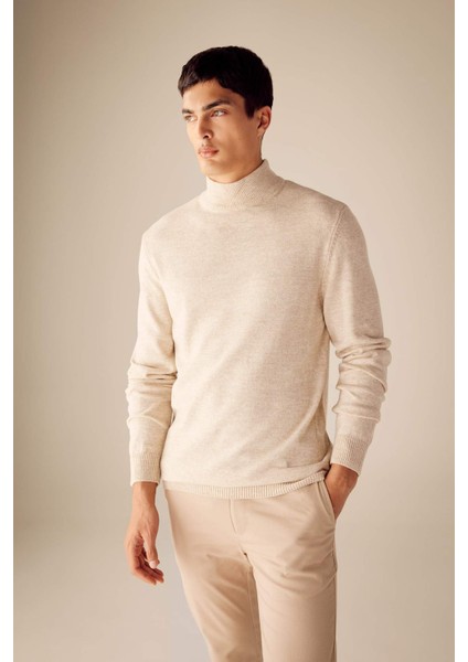 Slim Fit Dar Kesim Yarım Balıkçı Yaka Basic Düz Triko Kazak R1127AZ23WN