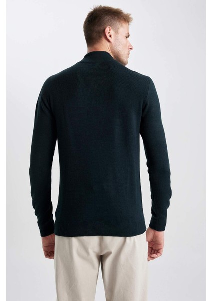 Standart Fit Normal Kesim Dik Yaka Fermuarlı Basic Düz Triko Kazak A5184AX23WN