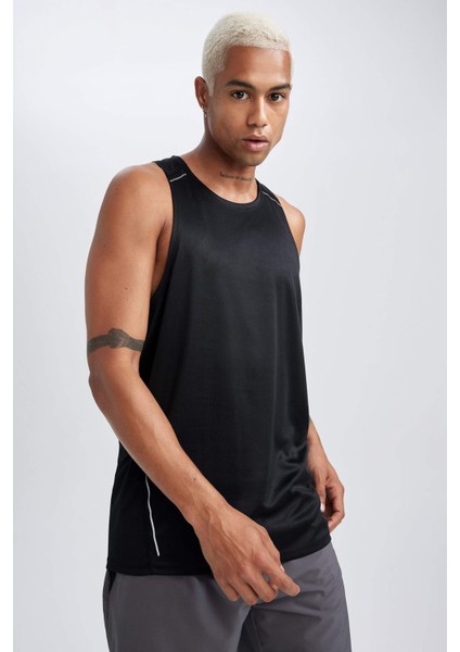 Fit Slim Fit Dar Kesim Bisiklet Yaka Sporcu Atlet A1818AX23SM