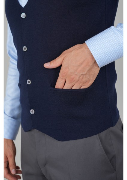 Lacivert Düz Triko Yün Erkek Yelek TRYL24K24203_D39 fırsatları