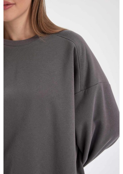 Coool Oversize Geniş Kalıp Bisiklet Yaka Kalın Basic Düz Sweatshirt A4177AX23WN