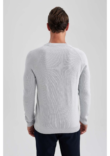 Standart Fit Normal Kesim Bisiklet Yaka Basic Düz Triko Kazak A8458AX23AU