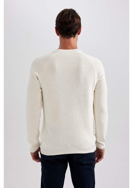 Standart Fit Normal Kesim Bisiklet Yaka Basic Düz Triko Kazak A8458AX23AU