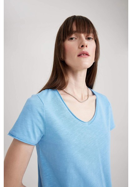 Regular Fit V Yaka Basic Düz Kısa Kollu %100 Pamuk Tişört K1507AZ23SM