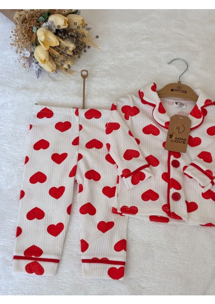 Tuem Baby Kız Bebek Gömlek Yaka Kırmızı Kalp Baskılı Uzun Kollu Pijama Takımı 6-9 Ay/ 9-12 Ay/ 12-18 Ay/ 18-24 Ay modelleri