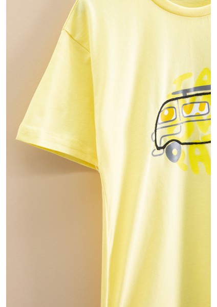 Sarı Araba Baskılı Bisiklet Yaka Erkek Çocuk Kısa Kol Tişört 20922 modelleri