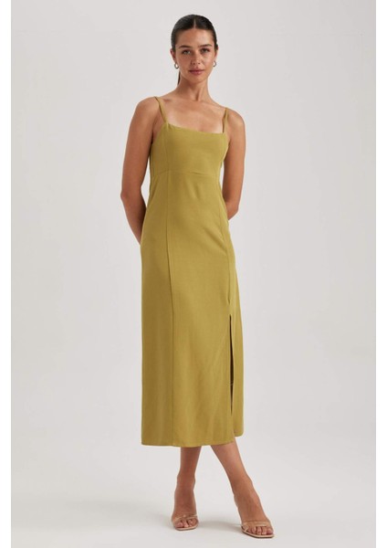 Kare Yaka Keten Karışımlı Yırtmaçlı Askılı Midi Elbise