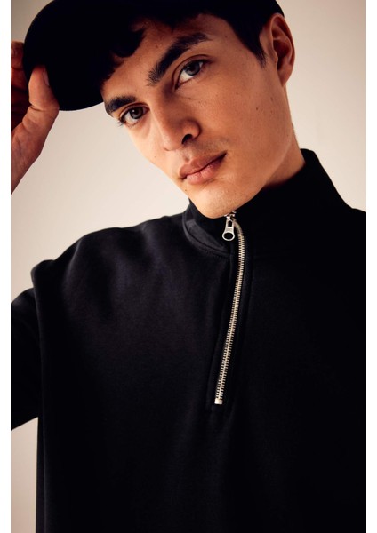 Comfort Regular Fit Rahat Kalıp Fermuarlı Dik Yaka Basic Düz Sweatshirt X7405AZ23AU