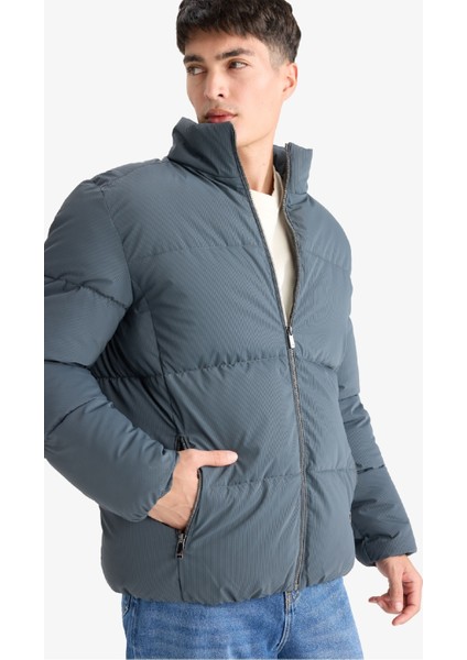 Su İtici Rüzgar Geçirmez Dik Yaka Astarlı Fermuarlı Cepli Kışlık Mont F0307AX25WN