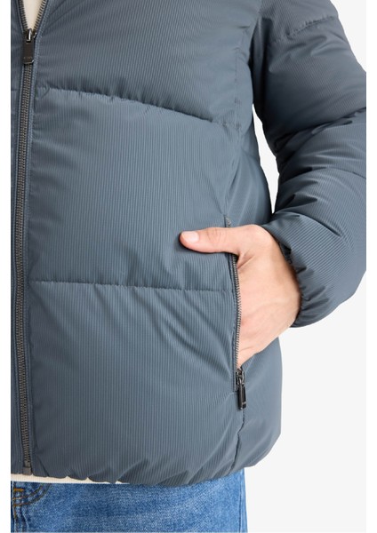 Su İtici Rüzgar Geçirmez Dik Yaka Astarlı Fermuarlı Cepli Kışlık Mont F0307AX25WN indirimleri