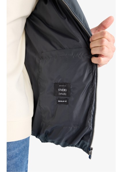 Su İtici Rüzgar Geçirmez Dik Yaka Astarlı Fermuarlı Cepli Kışlık Mont F0307AX25WN