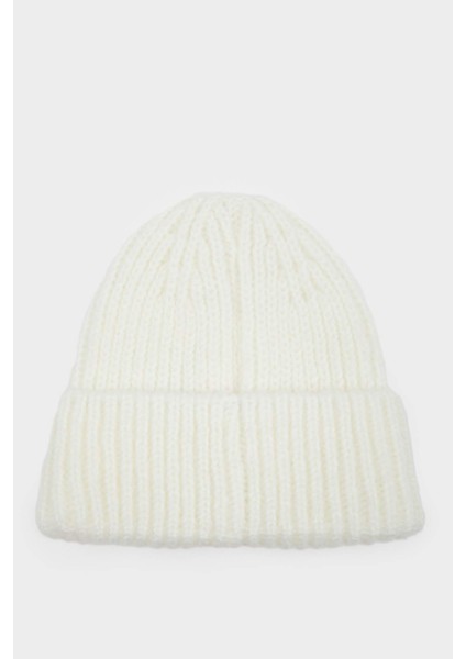 Kadın Kışlık Bere R7539AZ25WN modelleri