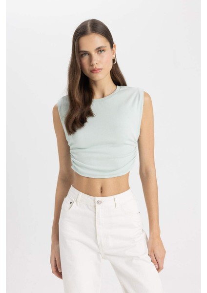 Slim Fit Dar Kesim Bisiklet Yaka Basic Düz Kolsuz Tişört A9420AX24SP