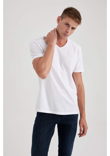 %100 Pamuk Slim Fit Dar Kesim V Yaka Kısa Kollu Tişört B0646AXNS
