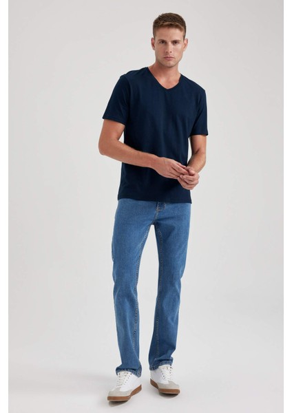 %100 Pamuk Slim Fit Dar Kesim V Yaka Kısa Kollu Tişört B0646AXNS