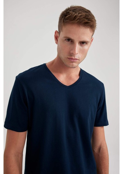 %100 Pamuk Slim Fit Dar Kesim V Yaka Kısa Kollu Tişört B0646AXNS