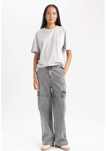 Kadın Gri Oversize Fit Geniş Kesim Bisiklet Yaka Basic Düz %100 Pamuk Kısa Kollu Tişört B0648AXNS