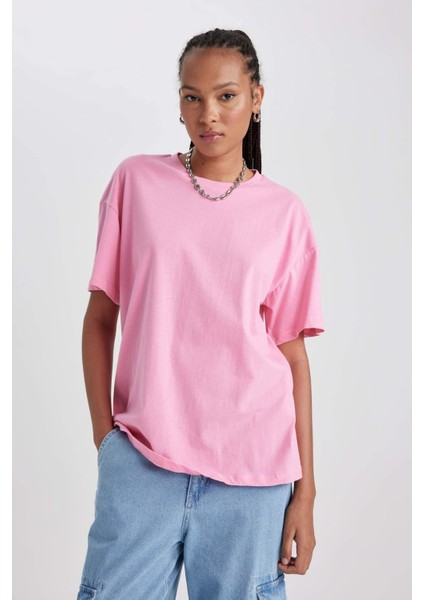 Kadın Pembe Oversize Fit Geniş Kesim Bisiklet Yaka Basic Düz %100 Pamuk Kısa Kollu Tişört B0648AXNS