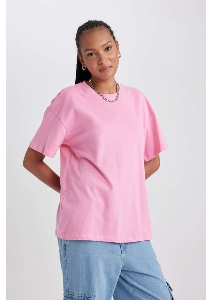 Kadın Pembe Oversize Fit Geniş Kesim Bisiklet Yaka Basic Düz %100 Pamuk Kısa Kollu Tişört B0648AXNS