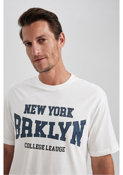 %100 Pamuk Regular Fit Bisiklet Yaka Baskılı Kısa Kollu Tişört B0656AXNS