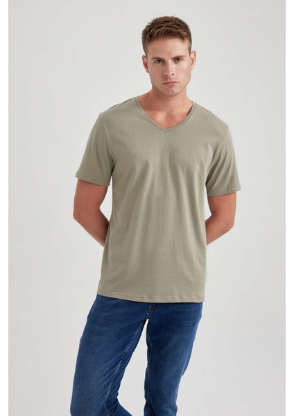 %100 Pamuk Slim Fit Dar Kesim V Yaka Kısa Kollu Tişört B0646AXNS