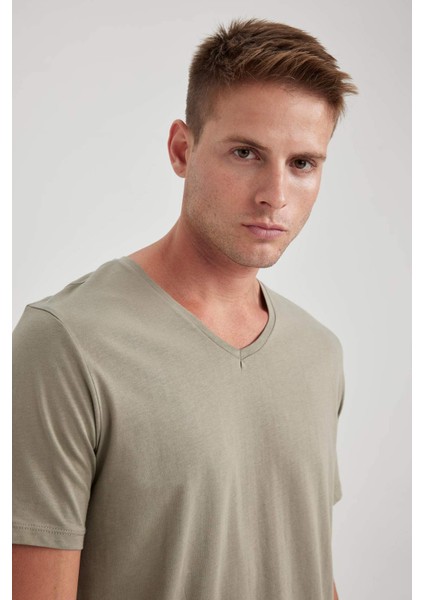 %100 Pamuk Slim Fit Dar Kesim V Yaka Kısa Kollu Tişört B0646AXNS