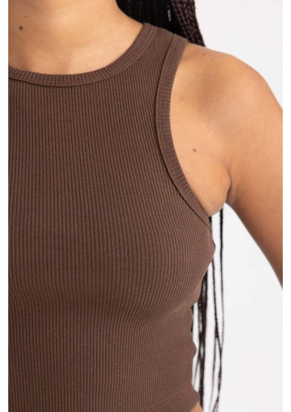 Kadın Kahverengi Fitted Halter Yaka Düz Basic Pamuklu Atlet B0658AXNS