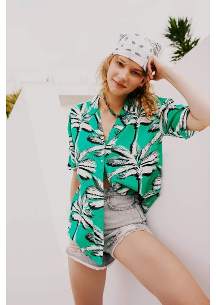 Oversize Desenli Pijama Yaka Kısa Kollu Gömlek