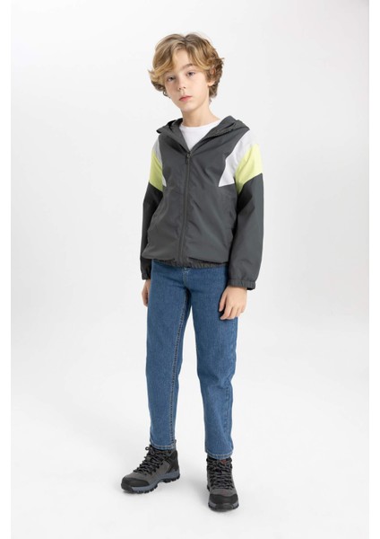Erkek Çocuk Rüzgar Geçirmez Kapüşonlu Yağmurluk B1850A824SP