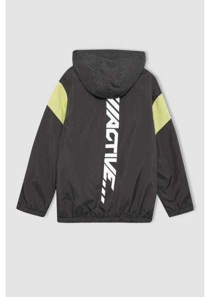 Erkek Çocuk Rüzgar Geçirmez Kapüşonlu Yağmurluk B1850A824SP