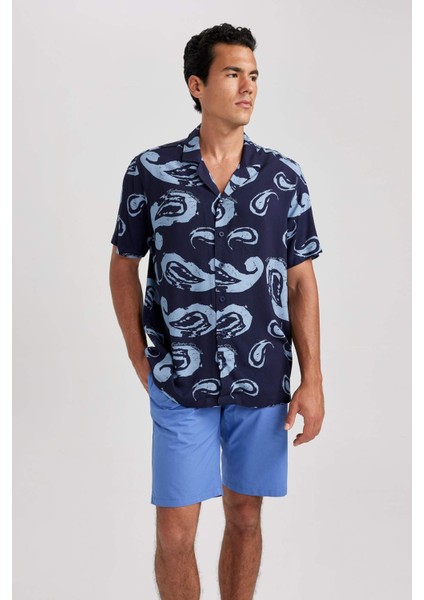 Relax Fit Apaş Yaka Desenli Viskon Kısa Kollu Gömlek B1257AX23HS