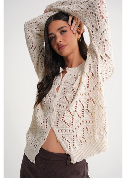 6934 Kadın Baklava Desenli Mevsimlik Ajurlu Hırka Naturel modelleri