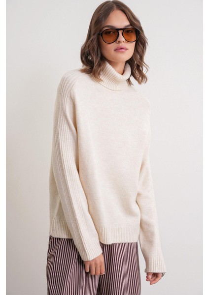 6907 Kadın Fitil Detaylı Triko Kazak Naturel