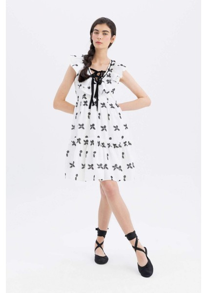 Lug Von Siga x DeFacto Bodycon V Yaka Desenli Brode Kolsız Mini Elbise B2343AX24SM