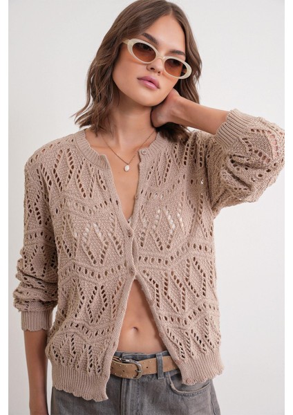 6934 Kadın Baklava Desenli Mevsimlik Ajurlu Hırka Camel