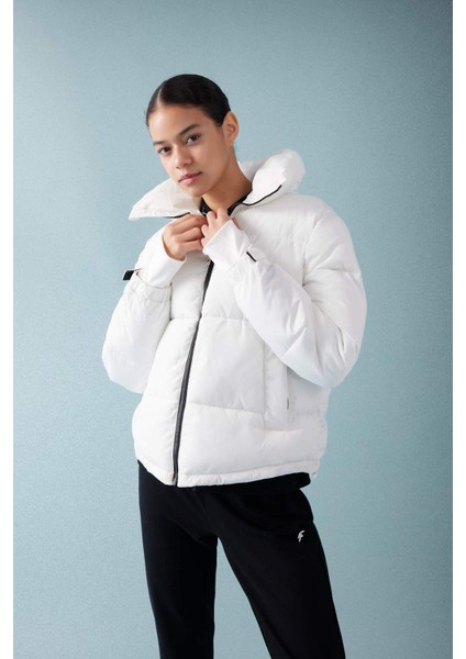 Fit Su İtici Şişme Mont Dik Yaka Fermuarlı Cepli Z1438AZ24SP