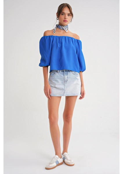 4706 Kadın Sırtı Açık Balon Kol Straplez Bluz Saks Mavi fiyatları