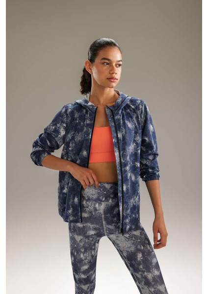 Fit Su İtici İnce Mont Rüzgar Geçirmez Slim Fit Dar Kesim Kapüşonlu Fermuarlı Esnek Dokulu Mevsimlik Baharlık B2459AX24SP