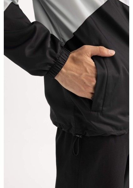 Su İtici Mevsimlik Baharlık Hafif Mont Dik Yaka Fermuarlı Cepli B1894AX24SP