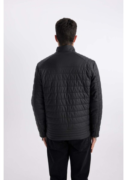 Su İtici Slim Fit Dar Kesim Dik Yaka Fermuarlı Cepli Suni Deri Ceket Mont B3568AX24SP