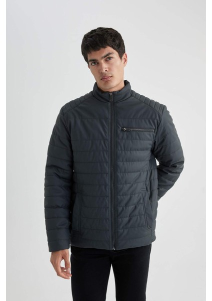 Su İtici Slim Fit Dar Kesim Dik Yaka Fermuarlı Cepli Suni Deri Ceket Mont B3568AX24SP