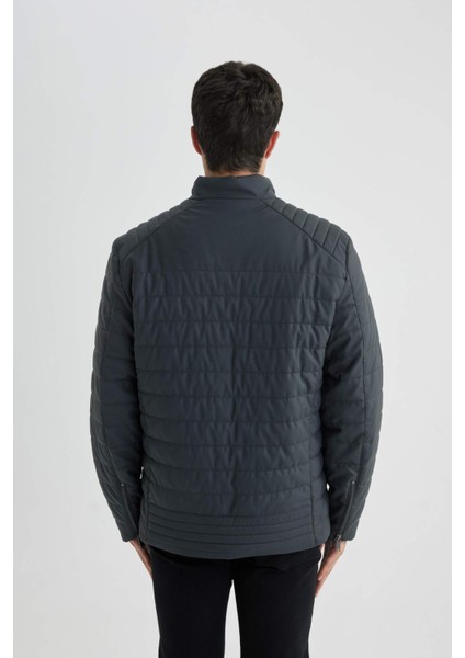 Su İtici Slim Fit Dar Kesim Dik Yaka Fermuarlı Cepli Suni Deri Ceket Mont B3568AX24SP