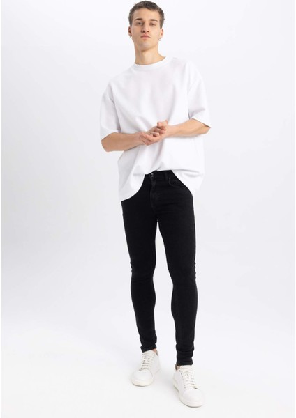 Super Skinny Fit En Dar Kalıp Normal Bel Ekstra Dar Paça Siyah Jean Pantolon R8752AZ24SP