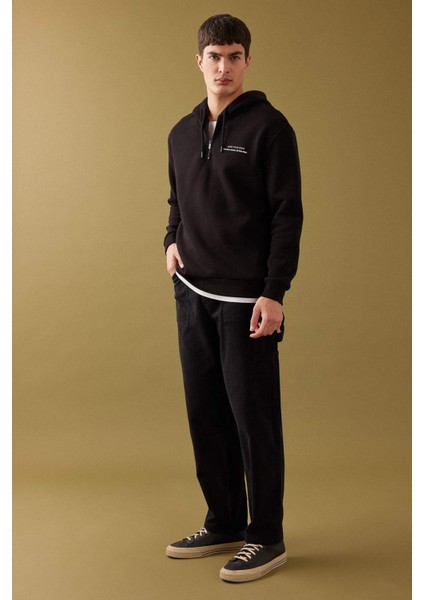 Oversize Geniş Kalıp Yarım Fermuarlı Kapüşonlu Sırt Baskılı Sweatshirt B4804AX24SP