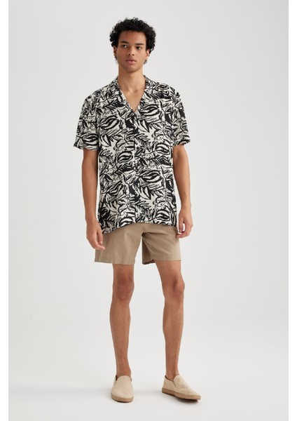 Regular Fit Apaş Yaka Desenli Viskon Kısa Kollu Gömlek B4961AX23HS