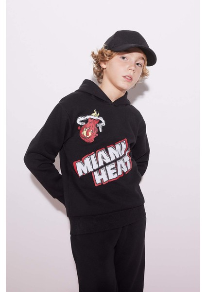 Erkek Çocuk NBA Miami Heat Kapüşonlu Sweatshirt B4799A823WN