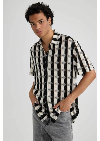 Regular Fit Desenli Kısa Kollu Gömlek B6352AX23HS