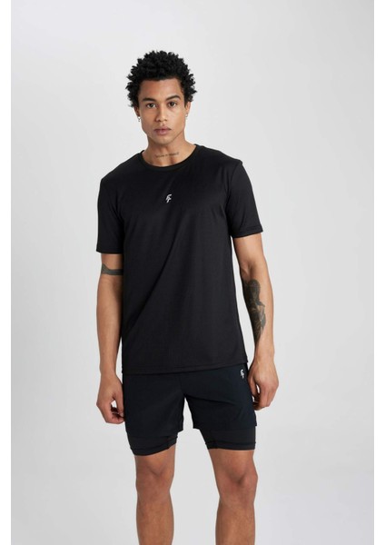 Fit Slim Fit Dar Kesim Bisiklet Yaka Baskılı Sporcu Kısa Kollu Tişört