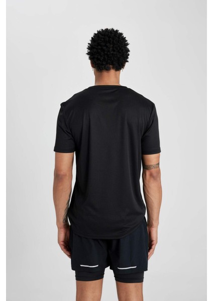 Fit Slim Fit Dar Kesim Bisiklet Yaka Baskılı Sporcu Kısa Kollu Tişört